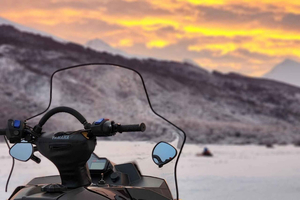 Ushuaia: Avventura al tramonto nella valle Tierra Mayor in motoslitta
