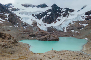 USHUAIA: TREKKING LAGUNA DE LOS TÉMPANOS EN VINCIGUERRA GLETSJER