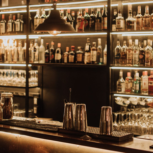 Chirolas Bar