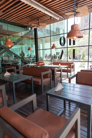 COLORES SANTOS - Resto & Bar