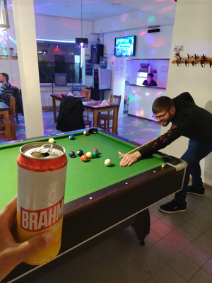 Fuego y Tiza - Bar de pool