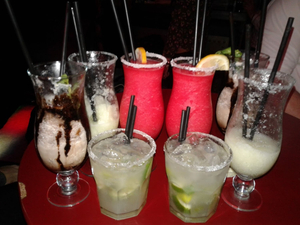 Liquid Bar Night Club