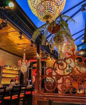Puerta Uno Bar