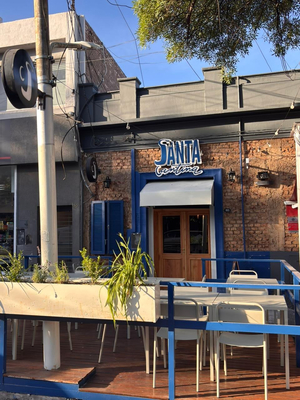 Santa Cantina
