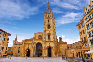 Tour por el centro histórico de Oviedo