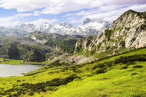 Da Cangas de Onís: escursione guidata ai laghi di Covadonga