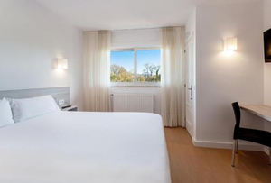 B&B HOTEL Oviedo