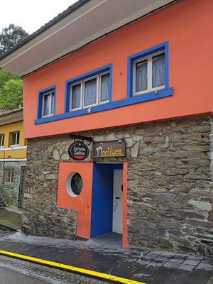 Noctiluca Disco Bar