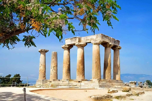 Atene: tour privato di un giorno intero all'antica Corinto e a Nauplia