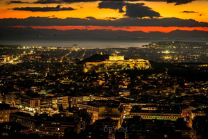 Atene di sera: tour a piedi dell'Acropoli illuminata