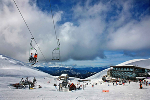 Athens: Private Ski Experience on Parnassos – Day Trip