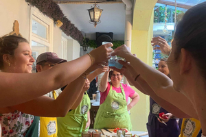 Athene: Griekse kookles met diner en drankjes