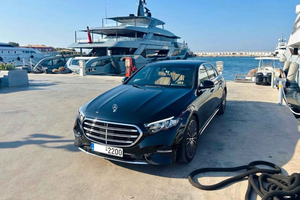Private Transfer between Piraeus Port and Athens City Center