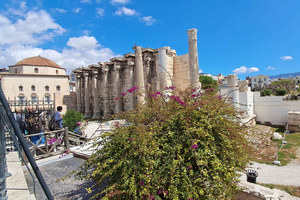 Atene: tour a piedi con una guida turistica