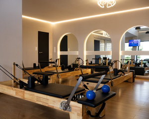 Absolute Wellness Club Νέο Ψυχικό | Pilates Reformer, EMS & Nutrition