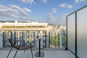 Acropolis Magenta Luxury Suites