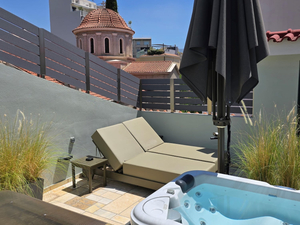 Medley Hotel