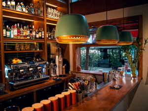 Papaya Bar