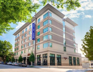 Hampton Inn & Suites Atlanta Decatur / Emory