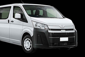Auckland: Shuttle Between Airport & City CBD