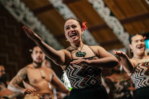 From Auckland: Rotorua Te Puia, Haka & Polynesian Spa Tour