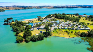 Clarks Beach Holiday Park