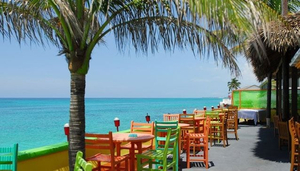 10 Popular Nassau Watering Holes