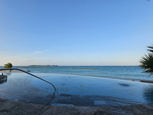 Baha Bay Beach Club