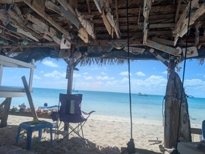 Hog Cay Yacht Club