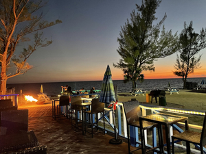 Junkanoo Beach Club, Bar & Grill