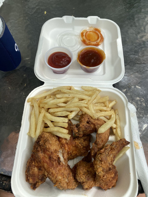 Mama's Take Away