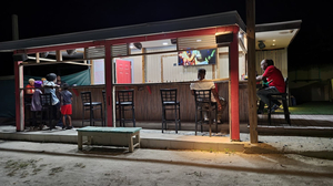 Shallow Waters Bar & Restaurant