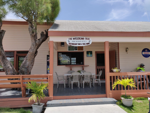 The Wrecking Tree Restaurant