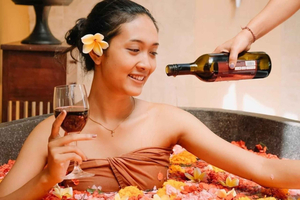 Bali: Luxury Spa Balinese Massage scrub Flower bath 2 Hour