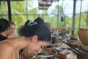 Bali: Zajęcia z tworzenia biżuterii w Seminyak z 7 gramami srebra