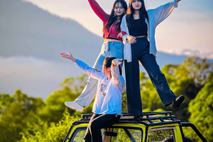 Bali: Shared Mount Batur Sunrise Jeep Tour with Hot Springs