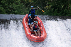 Bali Sidemen-Private Rafting on Telaga Waja River With Lunch