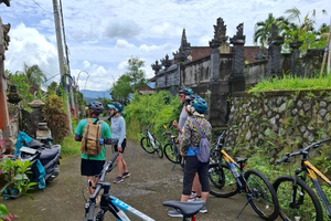 Buleleng Mountain Biking Tour with Dragon Fruit Farm