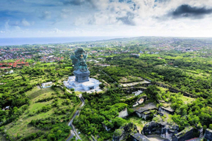 GWK Cultural Park: Entry Ticket, Guided Tour & Buggy Ride