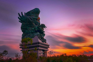 estatua GWK, atardecer en el templo Uluwatu y danza Kechak con fuego