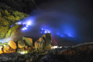 Mount Ijen Private Guided Tour from Bali or Banyuwangi