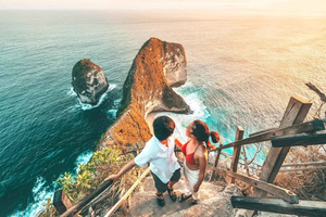 Nusa Penida: Eco-Conscious Sunset Tour West Nusa Penida