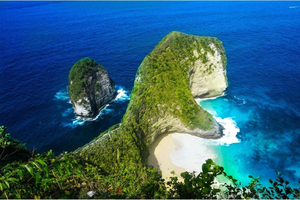 Nusa Penida: Private Island Tour All Include Shuttle & Lunch