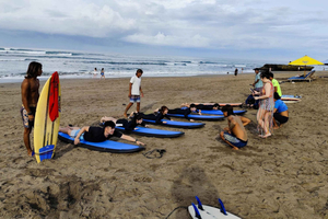 Private Surf Lesson with Local Instructor