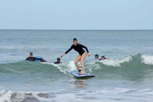 Seminyak: Beginner Surf Lesson with Pro Instructor