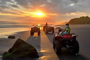 Bali : Aventure en quad et moto tout-terrain au coucher du soleil sur la plage