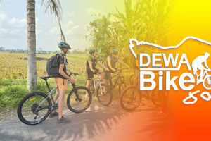 Ubud: Downhill Bike Tour with Rice Fields, Volcano and Meal
