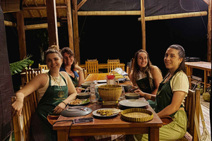 Ubud: Evening Cooking Class & Organic Farm Dinner