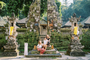 tour privado por el templo de Ubud, las cascadas y el mercado nocturno