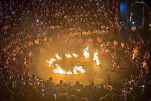 Entrada al templo de Uluwatu y ticket para la danza del fuego Kecak con guía